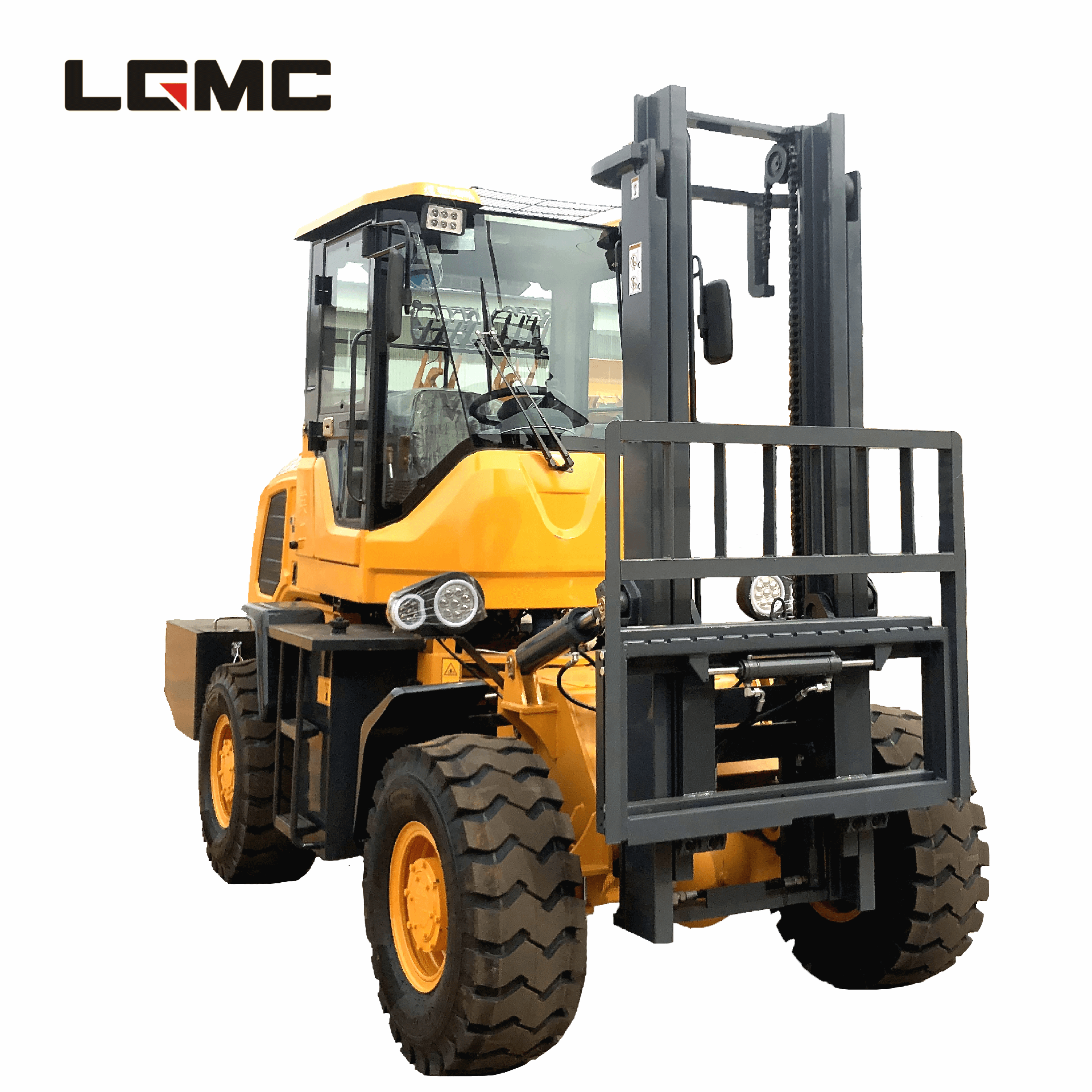 LC15F OFF-ROAD FORKLIFT