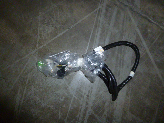 08C1443		Left armrest box wiring harness