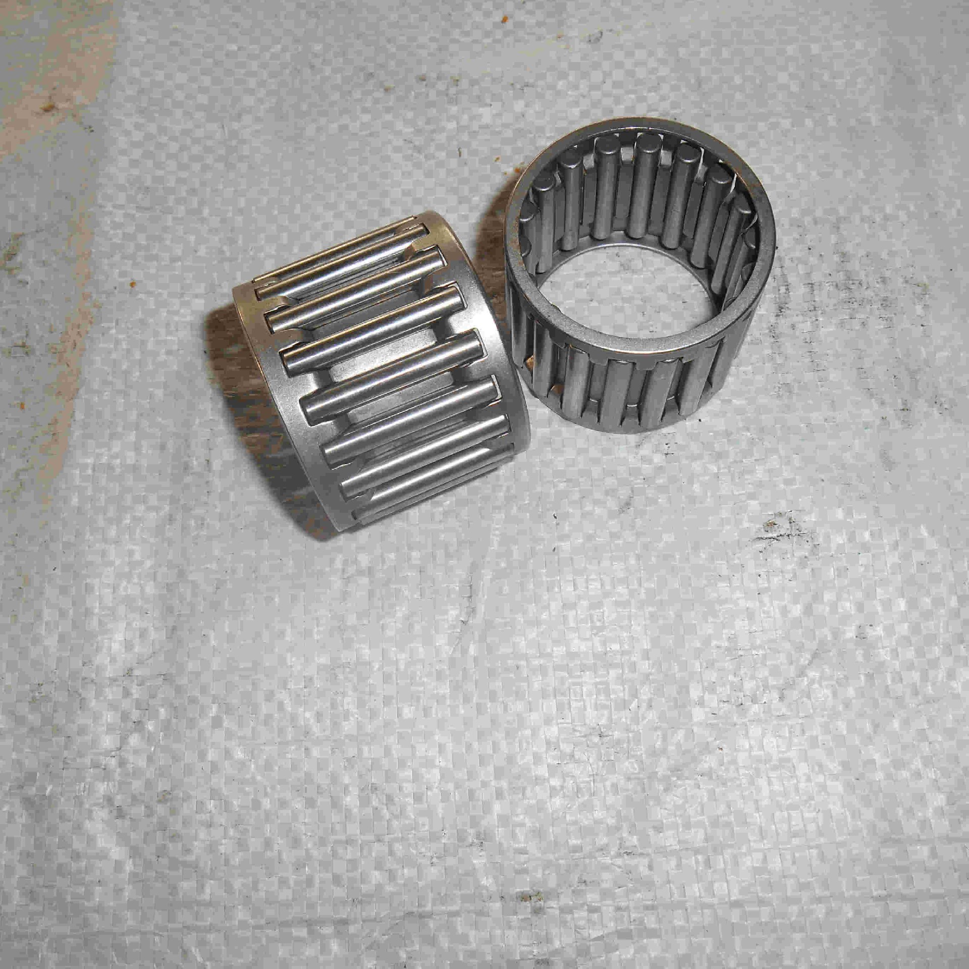 16Y-15-01000		Bearing	Bulldozer/Bulldozer