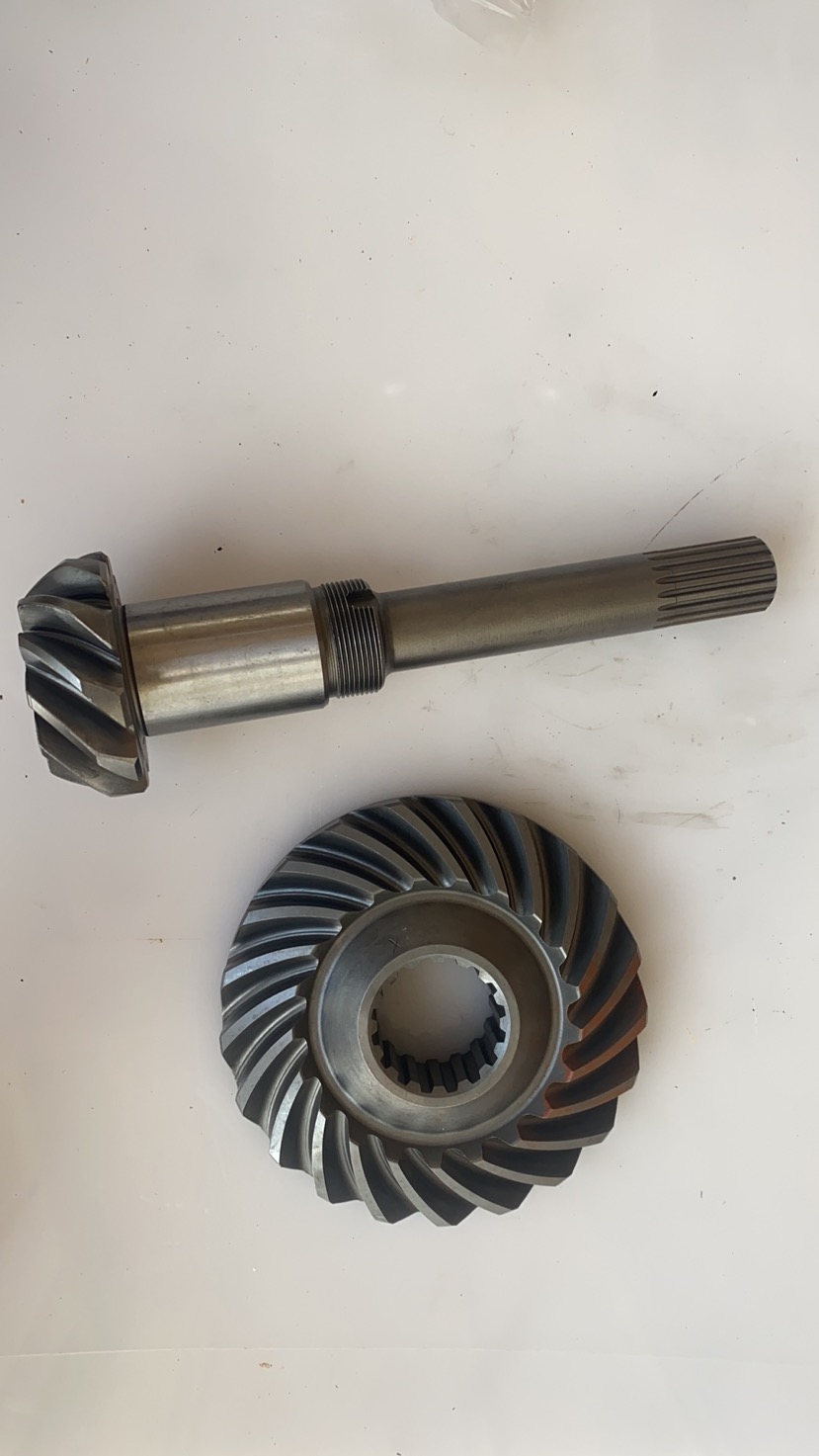 YQX30-0900 Spiral bevel gear assembly