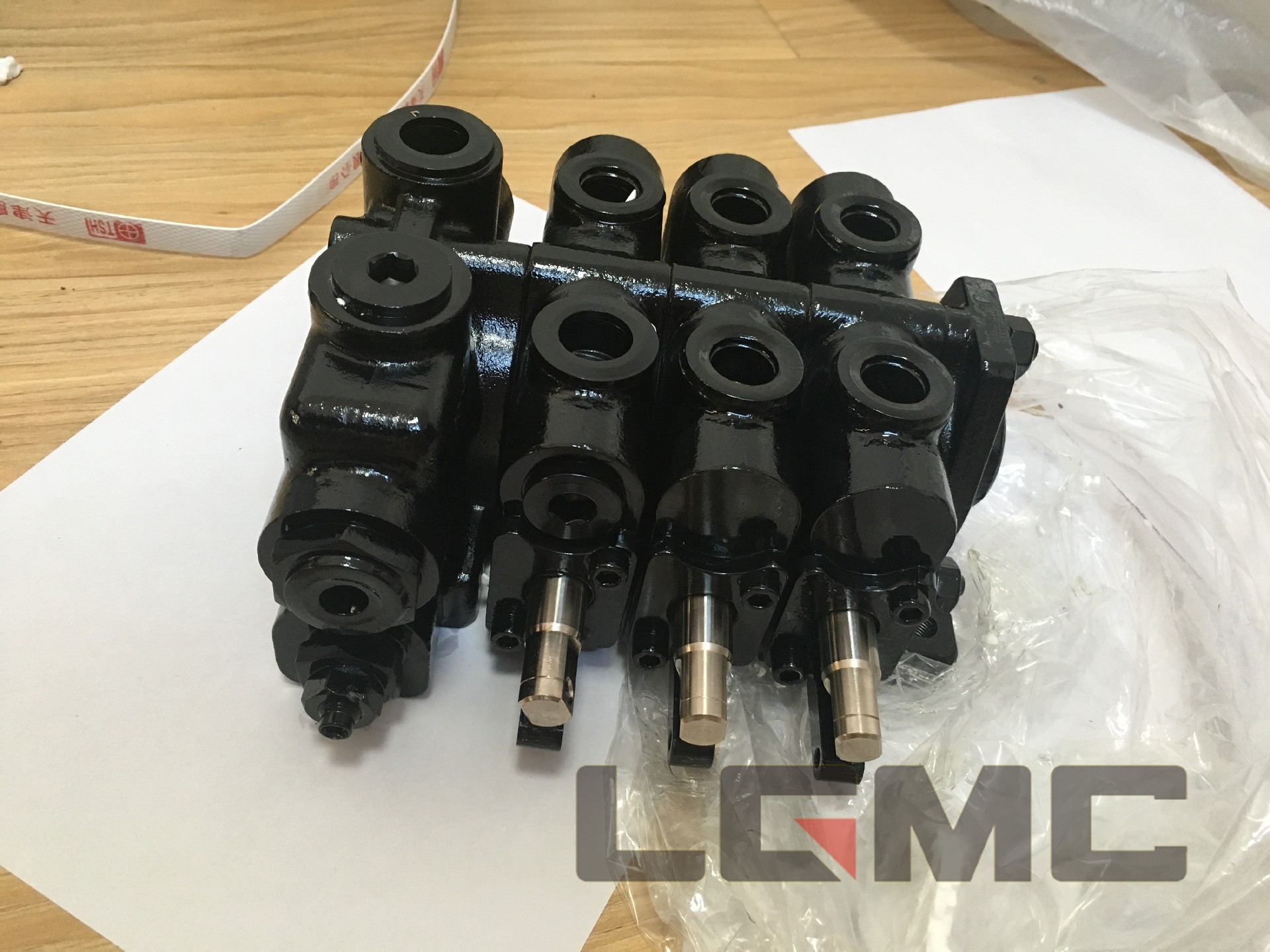 12K2046 102526 HYDRAULIC PUMP