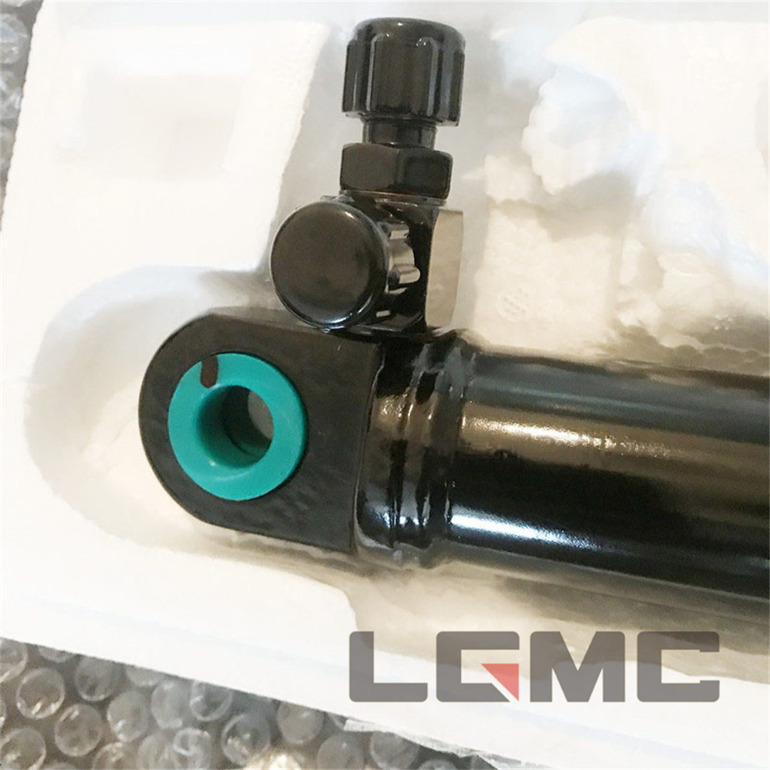 10C3997 Hood lift cylinder