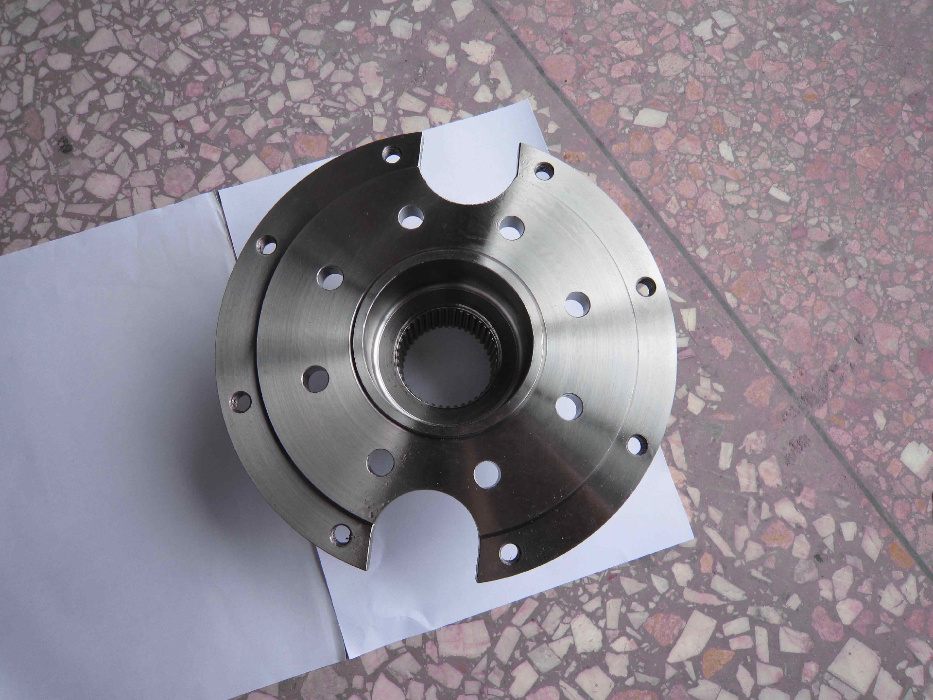 4644309004 Flange