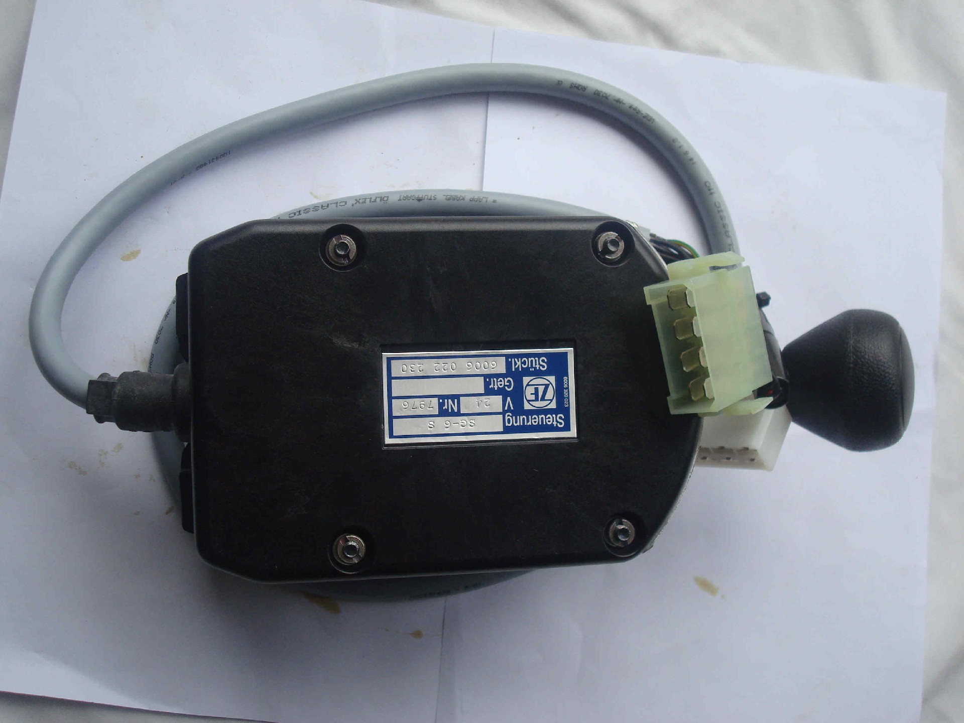 6006022230 Gear selector