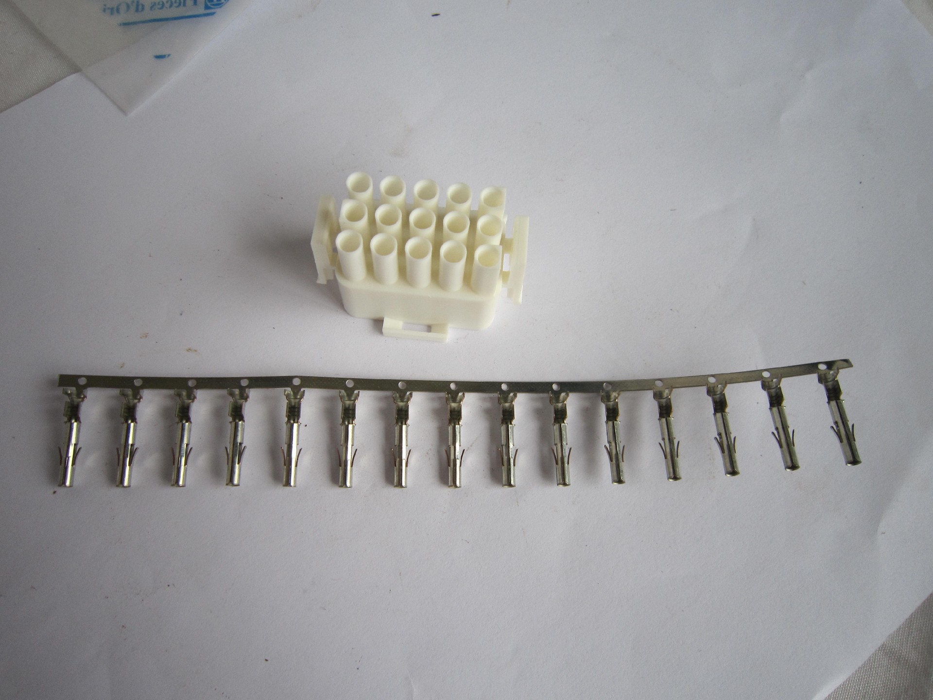 6029199005 Plug