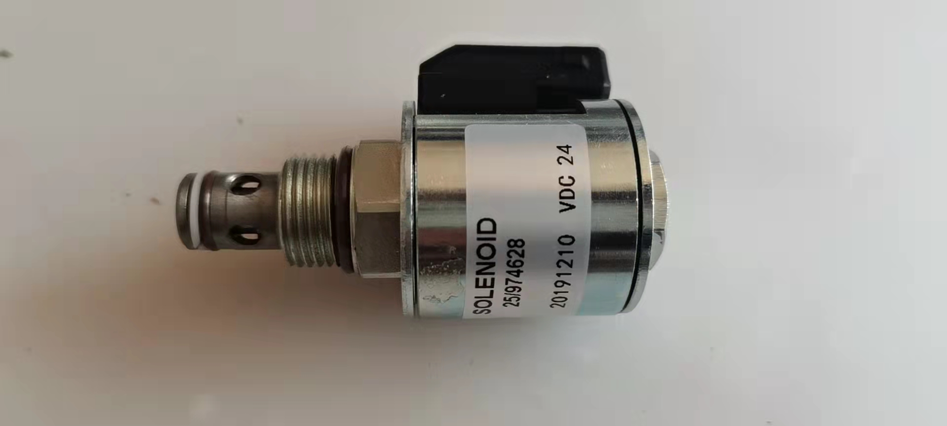 VOE20795296 Solenoid valve