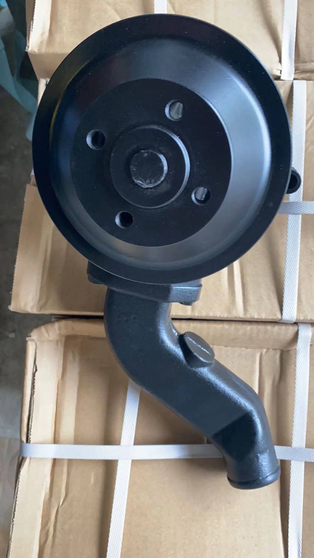 YTR4105G69.510000 SP127860 Water pump