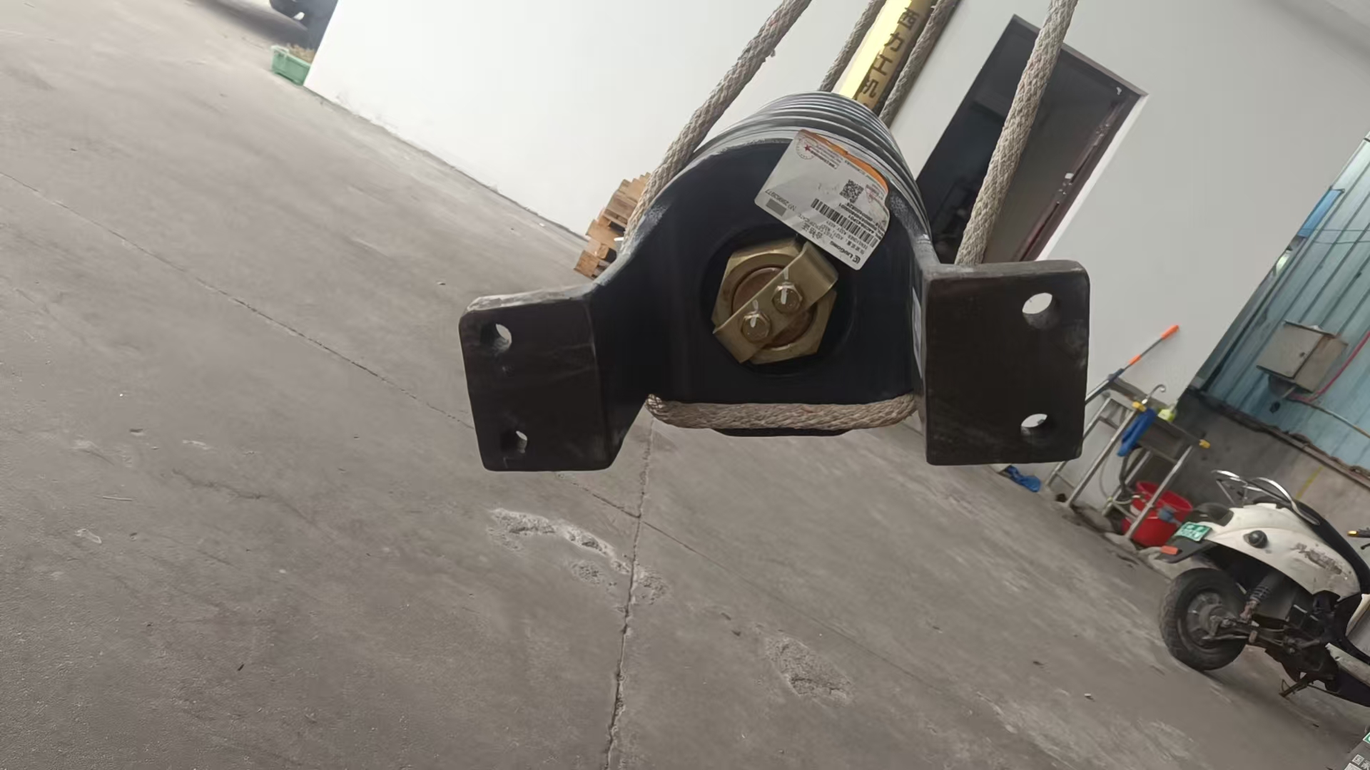 LIUGONG 44C0643P01 TENSIONER