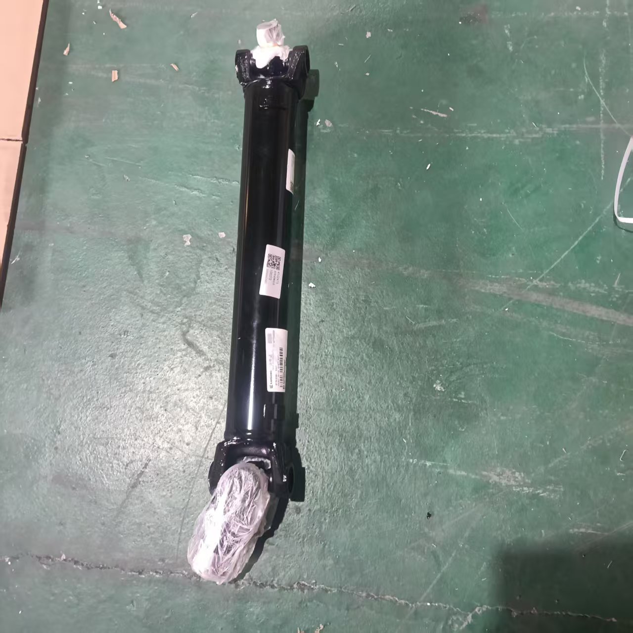 LIUGONG 41C2475 Front drive shaft