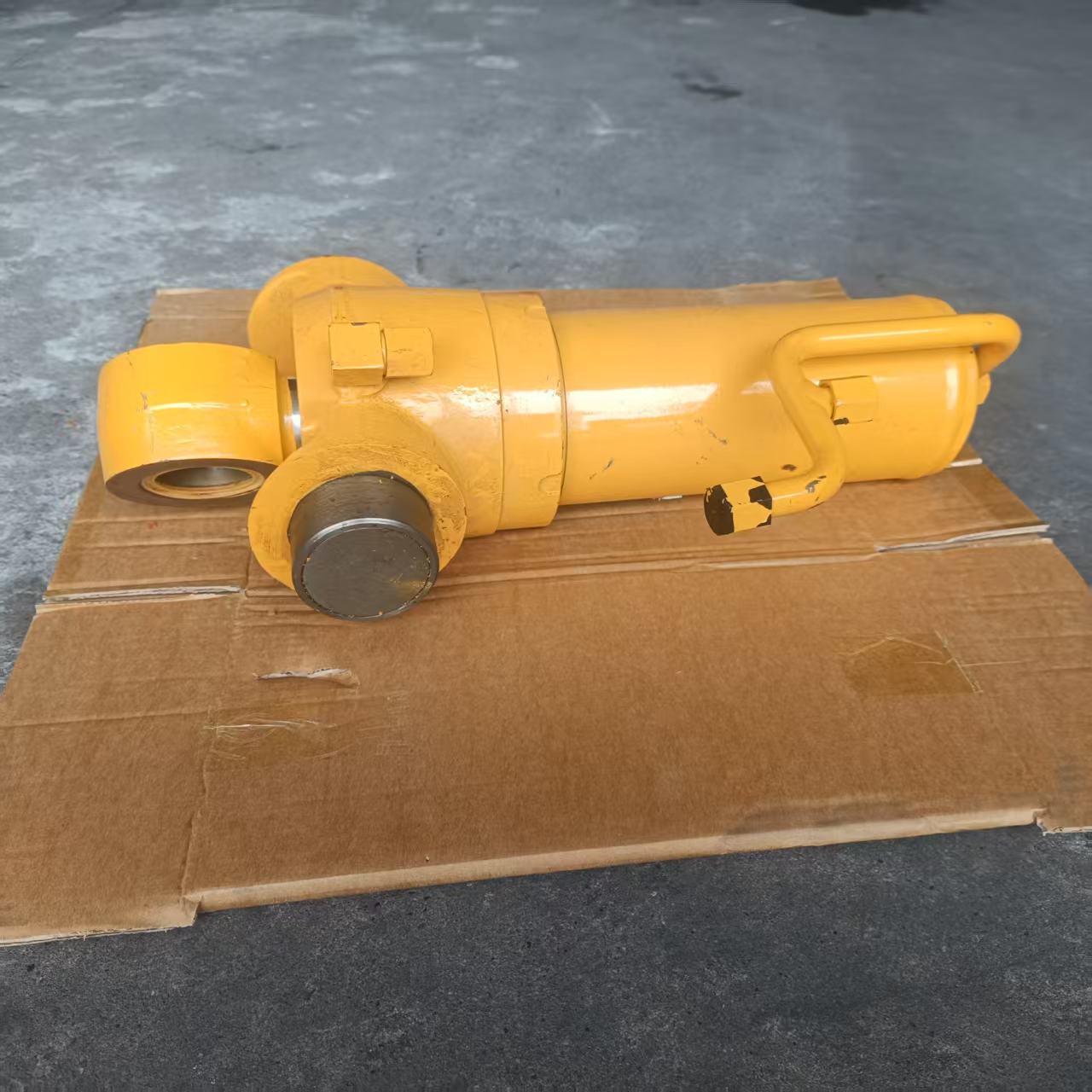 LIUGONG 10C0129X0 SWING CYLINDER